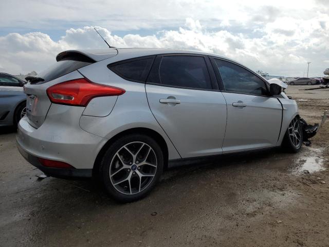 Photo 3 from auction – 2017 FORD FOCUS SEL with VIN 1FADP3M24HL225533