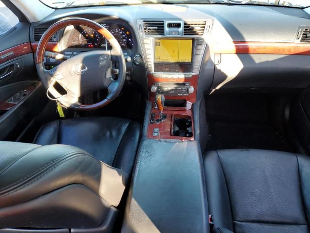 Photo 8 from auction – 2010 LEXUS LS 460L with VIN JTHGL5EF3A5038552