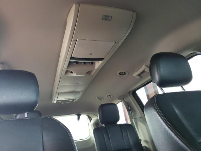 Photo 10 from auction – 2014 CHRYSLER TOWN & COU with VIN 2C4RC1BG0ER324643