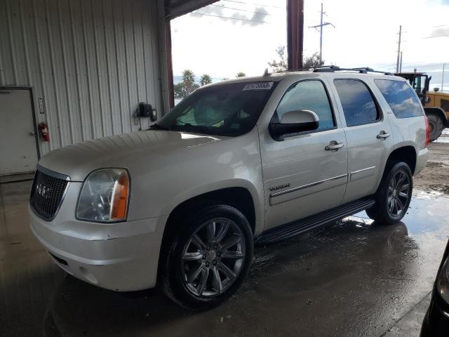 GMC YUKON SLT 2011 with VIN 1GKS2CE05BR349882 - Photo from auction