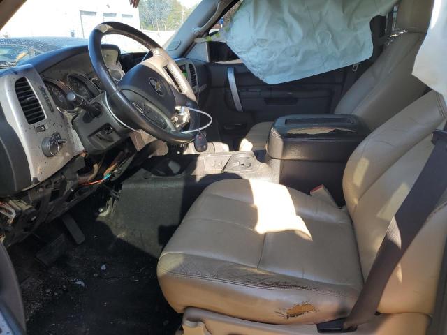 Photo 7 from auction – 2011 CHEVROLET SILVERADO with VIN 3GCPKSE33BG125404