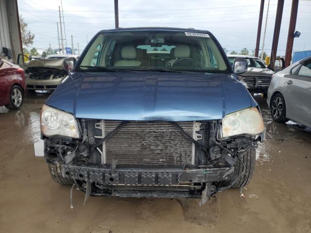 Photo 5 from auction – 2012 CHRYSLER TOWN & COU with VIN 2C4RC1CG7CR106615