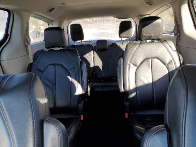 Photo 10 from auction – 2017 CHRYSLER PACIFICA T with VIN 2C4RC1BG0HR532851