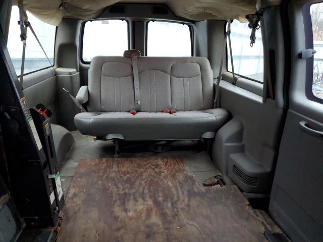 Photo 10 from auction – 2003 CHEVROLET EXPRESS G1 with VIN 1GNFH15T631157372