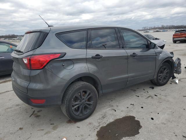 Photo 3 from auction – 2019 FORD ESCAPE S with VIN 1FMCU0F71KUA90773