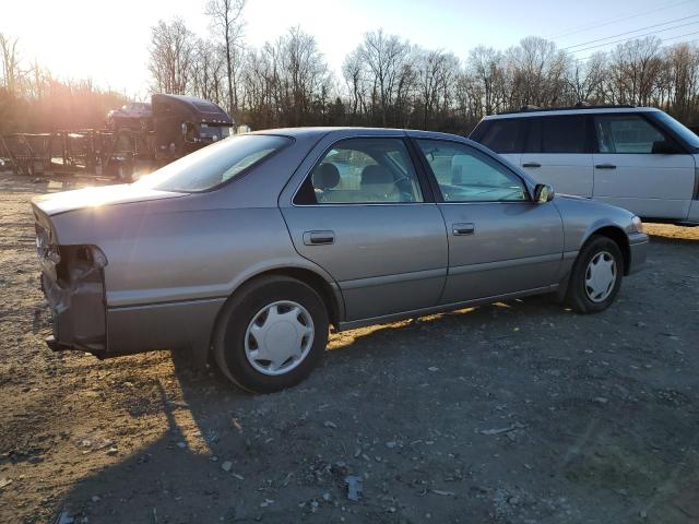 Photo 3 from auction – 2000 TOYOTA CAMRY CE with VIN 4T1BG22K3YU681592