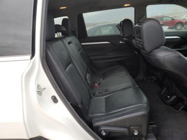 Foto 11 de la subasta – 2015 TOYOTA HIGHLANDER con VIN 5TDKKRFH7FS098423
