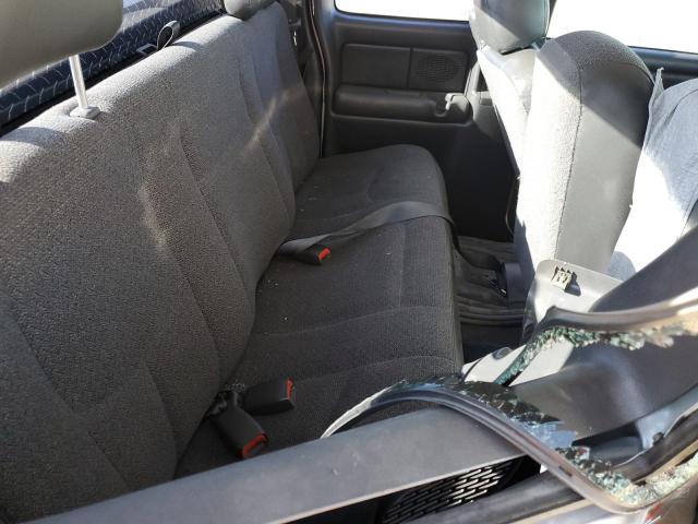 Photo 10 from auction – 2004 CHEVROLET SILVERADO with VIN 2GCEC19VX41299721