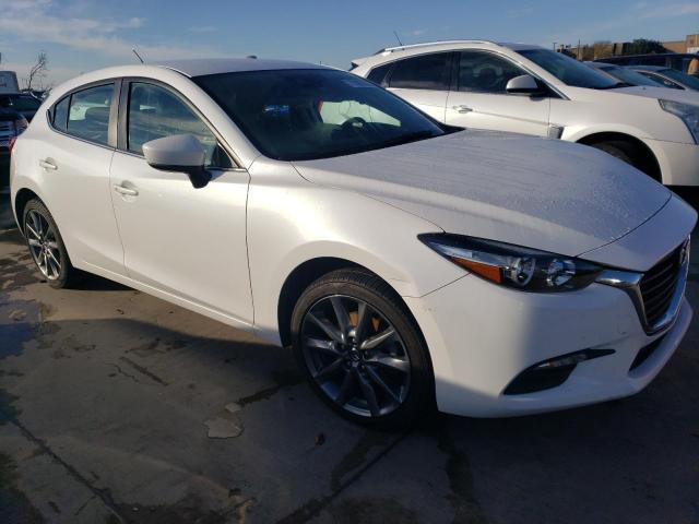 Photo 4 from auction – 2018 MAZDA 3 TOURING with VIN 3MZBN1L3XJM272346