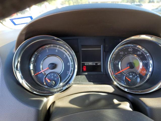 Photo 9 from auction – 2014 CHRYSLER TOWN & COU with VIN 2C4RC1CG1ER349792