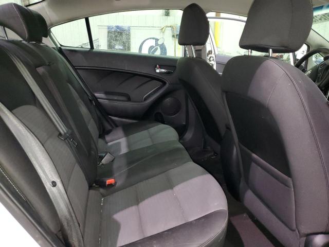 Photo 10 from auction – 2015 KIA FORTE LX with VIN KNAFX4A67F5351609