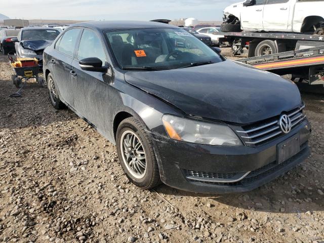 Photo 4 from auction – 2014 VOLKSWAGEN PASSAT S with VIN 1VWAS7A35EC082942