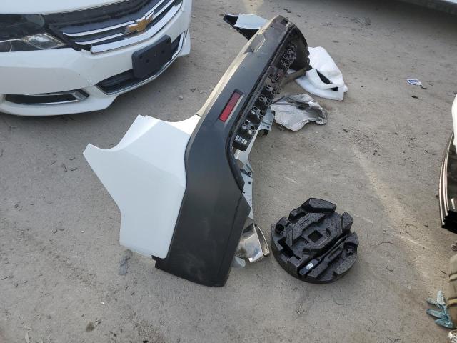 Photo 13 from auction – 2023 GMC ACADIA SLE with VIN 1GKKNKL47PZ179765