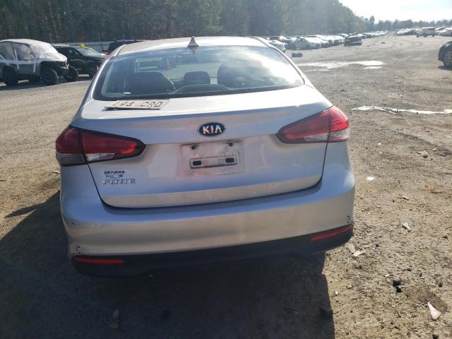 Photo 6 from auction – 2018 KIA FORTE LX with VIN 3KPFK4A71JE180332