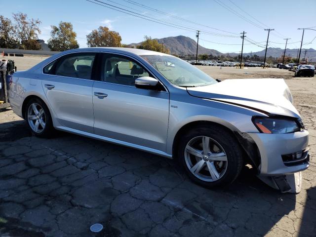 Photo 4 from auction – 2015 VOLKSWAGEN PASSAT S with VIN 1VWAS7A32FC099425