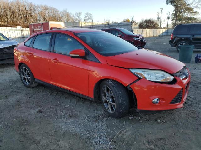 Zdjęcie 4 z aukcji – 2013 FORD FOCUS SE z VIN 1FADP3F21DL252745