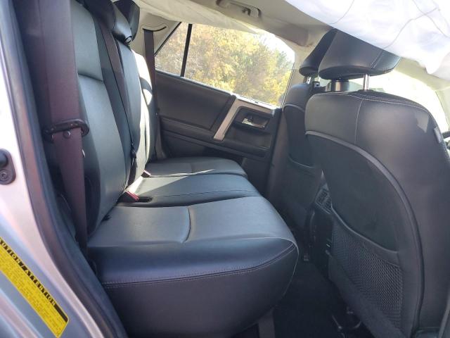 Photo 11 from auction – 2014 TOYOTA 4RUNNER SR with VIN JTEZU5JR0E5073414