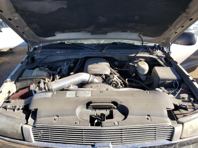 Photo 11 from auction – 2004 CHEVROLET SILVERADO with VIN 2GCEC19V841209014