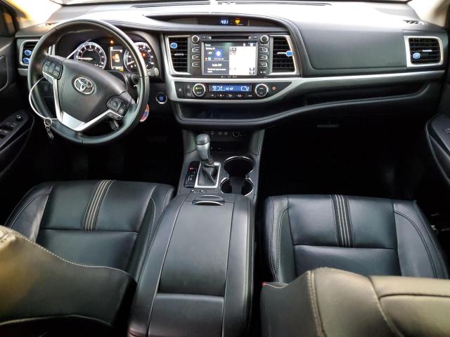 Photo 8 from auction – 2017 TOYOTA HIGHLANDER with VIN 5TDKZRFH5HS195098