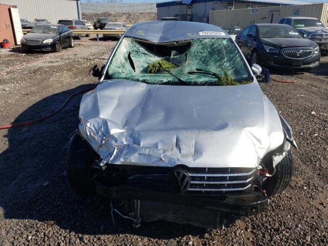 Photo 5 from auction – 2014 VOLKSWAGEN PASSAT with VIN 1VWAT7A35EC023337