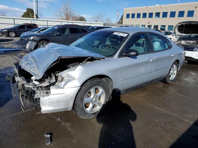FORD TAURUS SES 2003 مع رقم تعريف المركبة 1FAFP55U43G249191 - صورة من المزاد