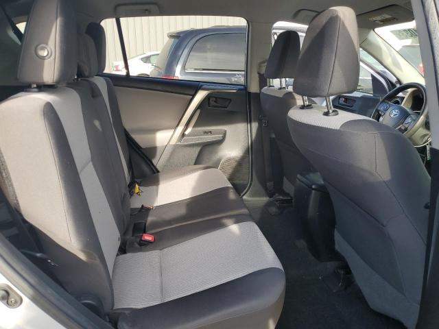 Photo 11 from auction – 2015 TOYOTA RAV4 LE with VIN JTMBFREVXFD114248