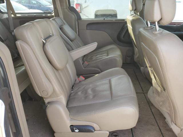 Photo 11 from auction – 2013 CHRYSLER TOWN & COU with VIN 2C4RC1CG0DR757571