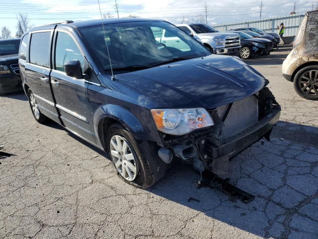 Photo 4 from auction – 2015 CHRYSLER TOWN & COU with VIN 2C4RC1BG2FR562866