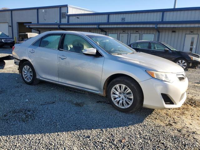 Photo 4 from auction – 2014 TOYOTA CAMRY L with VIN 4T1BF1FK2EU452503
