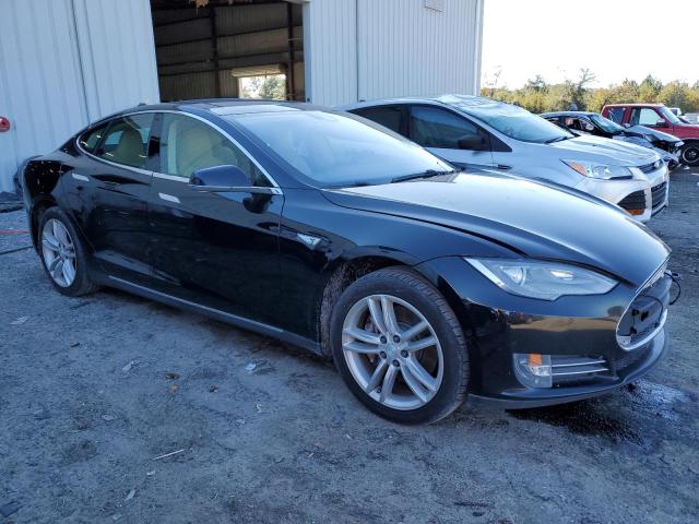 Photo 4 from auction – 2015 TESLA MODEL S 70 with VIN 5YJSA1S17FFP74600
