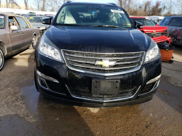 Photo 5 from auction – 2017 CHEVROLET TRAVERSE L with VIN 1GNKRGKD1HJ291774