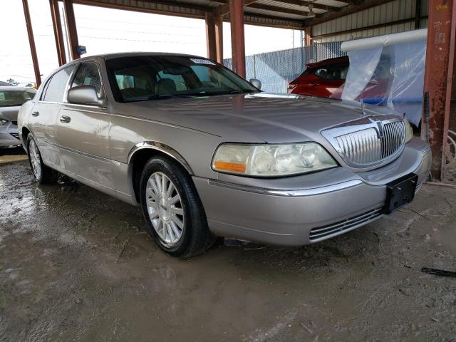 Photo 4 from auction – 2003 LINCOLN TOWN CAR E with VIN 1LNHM81W43Y618139