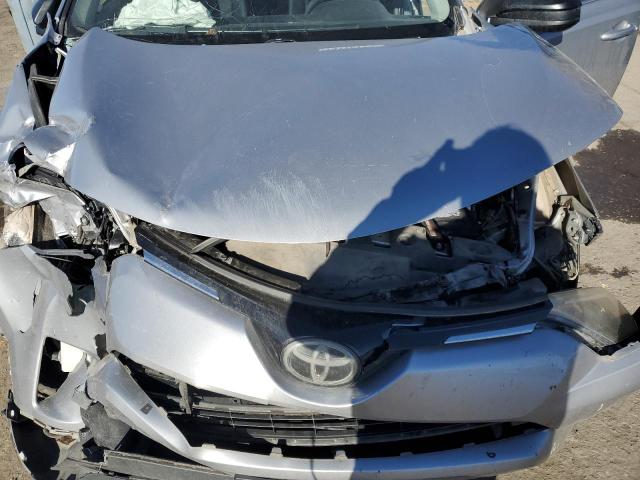 Photo 11 from auction – 2018 TOYOTA RAV4 LE with VIN JTMBFREV3JD254537