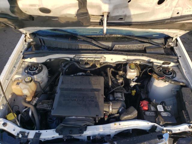 Photo 12 from auction – 2011 FORD ESCAPE with VIN 1FMCU0DG9BKB71714