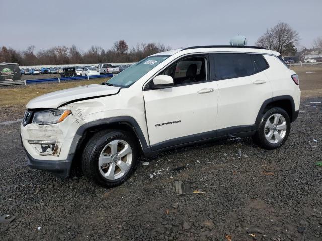 JEEP COMPASS LA 2019 with VIN 3C4NJDBB1KT828864 - Photo from auction