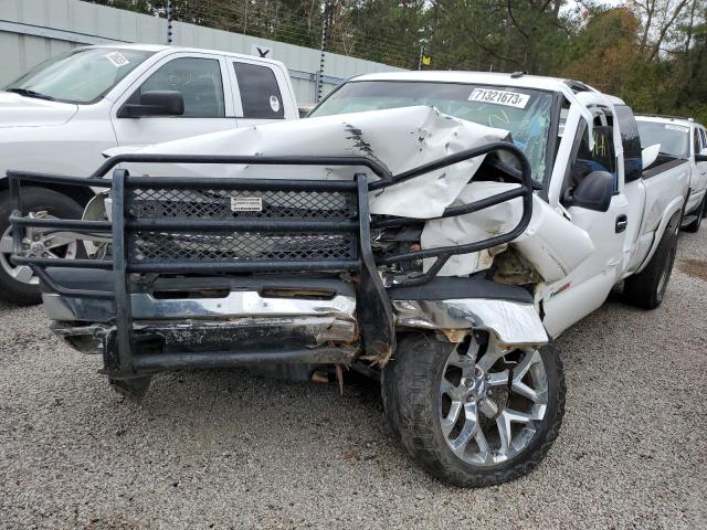 CHEVROLET SILVERADO 2003 with VIN 1GCEK19T23E167387 - Photo from auction