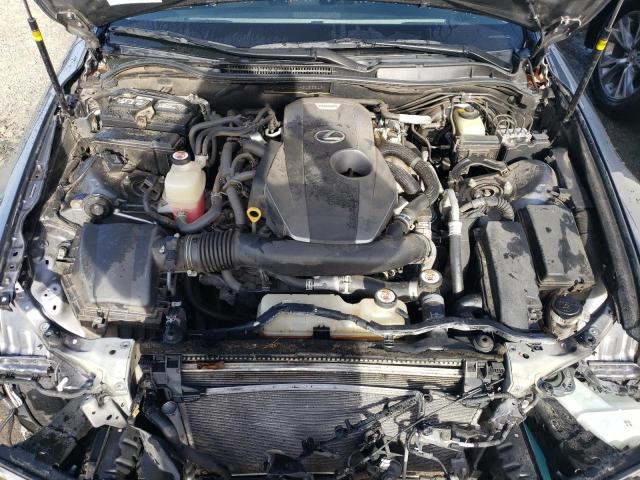 Photo 11 from auction – 2017 LEXUS IS 200T with VIN JTHBA1D2XH5053549