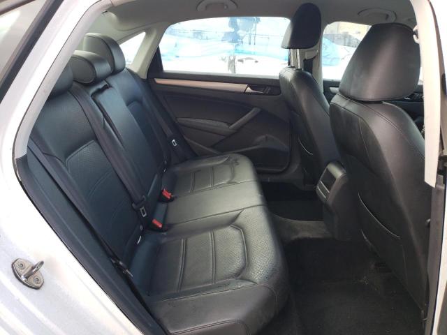 Photo 10 from auction – 2014 VOLKSWAGEN PASSAT S with VIN 1VWAP7A3XEC008594