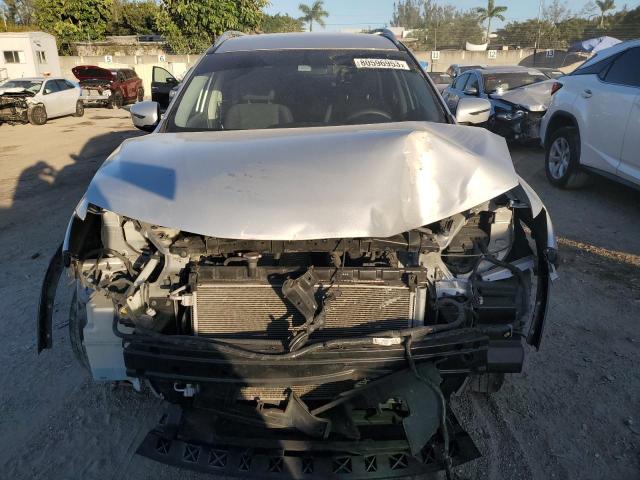 Photo 5 from auction – 2016 NISSAN ROGUE S with VIN KNMAT2MT2GP636822