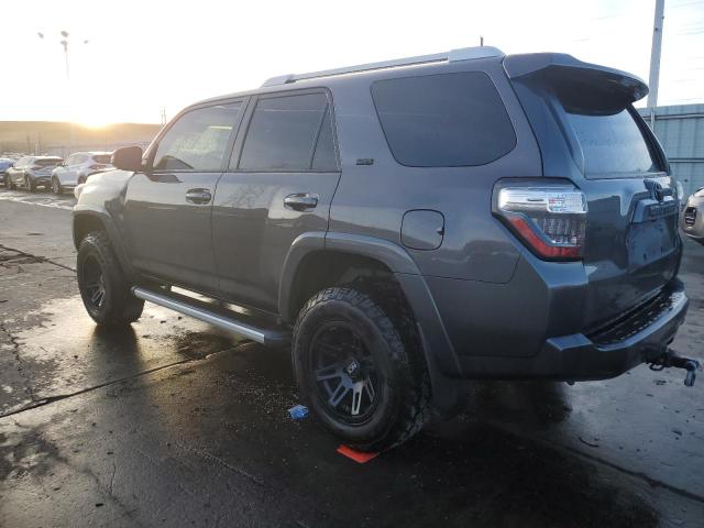 Photo 2 from auction – 2015 TOYOTA 4RUNNER SR with VIN JTEBU5JR7F5241598