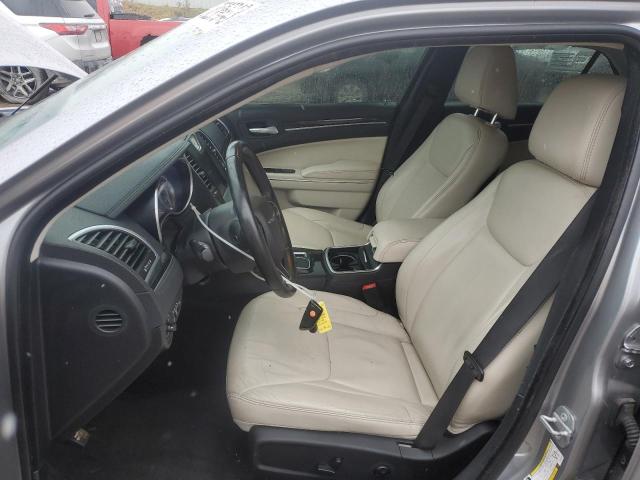 Photo 7 from auction – 2016 CHRYSLER 300 LIMITE with VIN 2C3CCAAGXGH106262