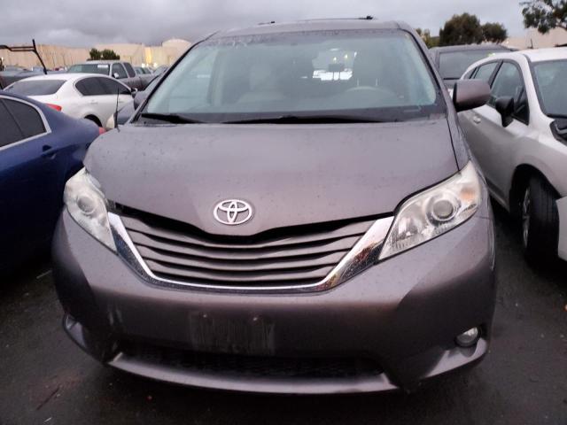 Photo 5 from auction – 2011 TOYOTA SIENNA XLE with VIN 5TDDK3DC2BS022065