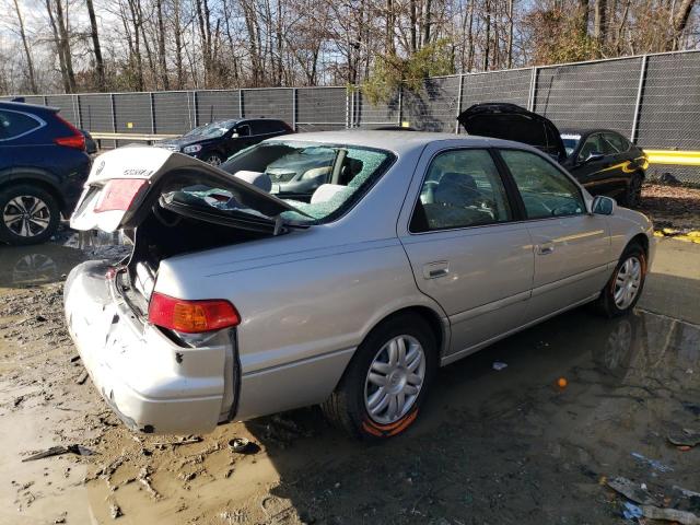 Photo 3 from auction – 2001 TOYOTA CAMRY CE with VIN 4T1BG22K91U094528