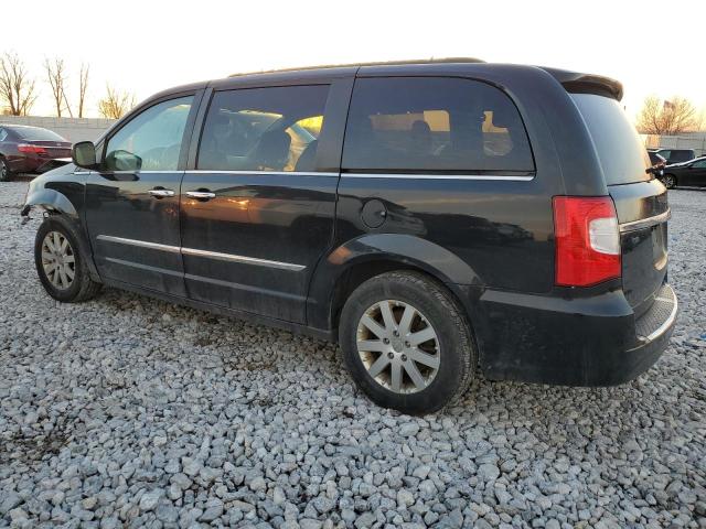 Photo 2 from auction – 2015 CHRYSLER TOWN & COU with VIN 2C4RC1BG1FR561854