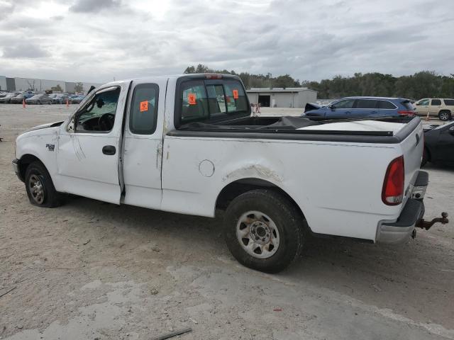 Photo 2 from auction – 2000 FORD F150 with VIN 1FTPX17L2YNC18424