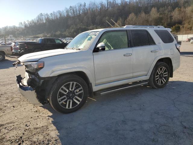 TOYOTA 4RUNNER SR 2019 with VIN JTEBU5JR8K5623830 - Photo from auction