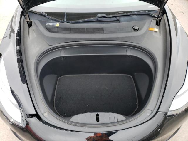 Photo 11 from auction – 2018 TESLA MODEL 3 with VIN 5YJ3E1EB8JF054082