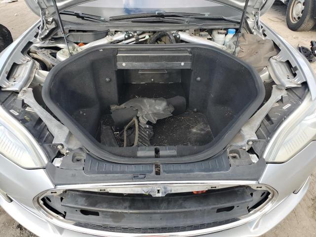 Photo 11 from auction – 2013 TESLA MODEL S with VIN 5YJSA1DP7DFP17795