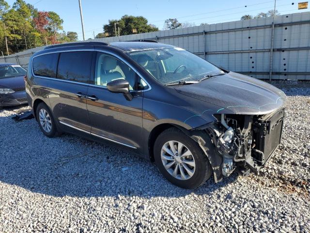 Photo 4 from auction – 2017 CHRYSLER PACIFICA T with VIN 2C4RC1BGXHR667500
