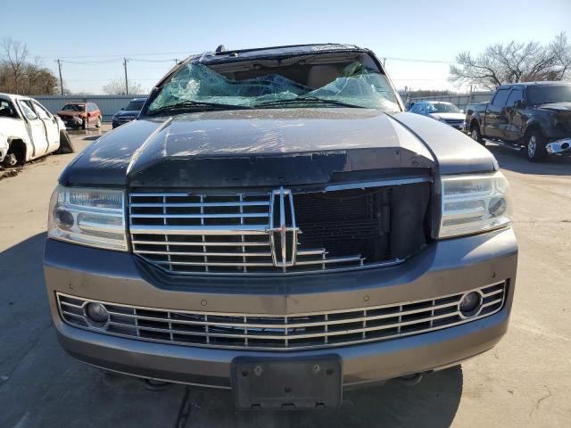 Photo 5 from auction – 2011 LINCOLN NAVIGATOR with VIN 5LMJJ3H50BEJ03808